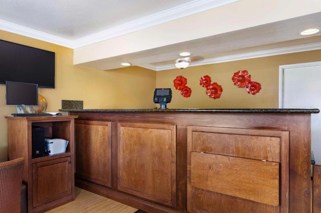 Best Western Hanford Inn Luaran gambar