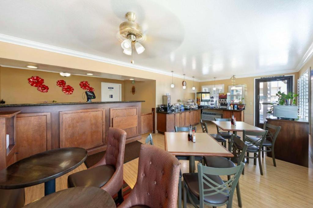 Best Western Hanford Inn Luaran gambar