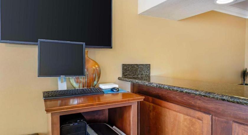 Best Western Hanford Inn Luaran gambar